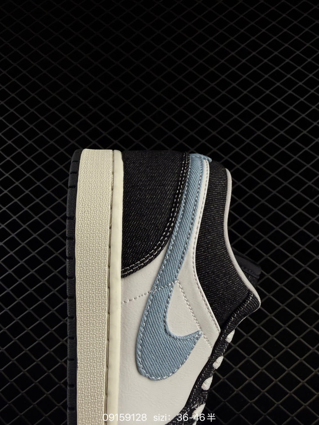 Air Jordan 1 Low-553558-481